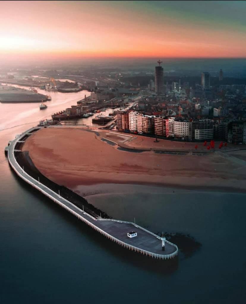 Comfort Aan Zee Guestrooms Ostend Exterior photo
